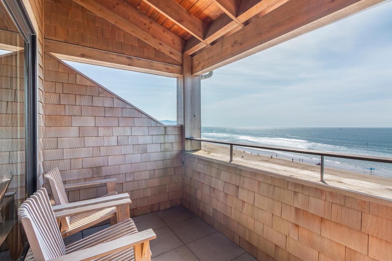 Headlands Coastal Lodge & Spa Pacific City Buitenkant foto