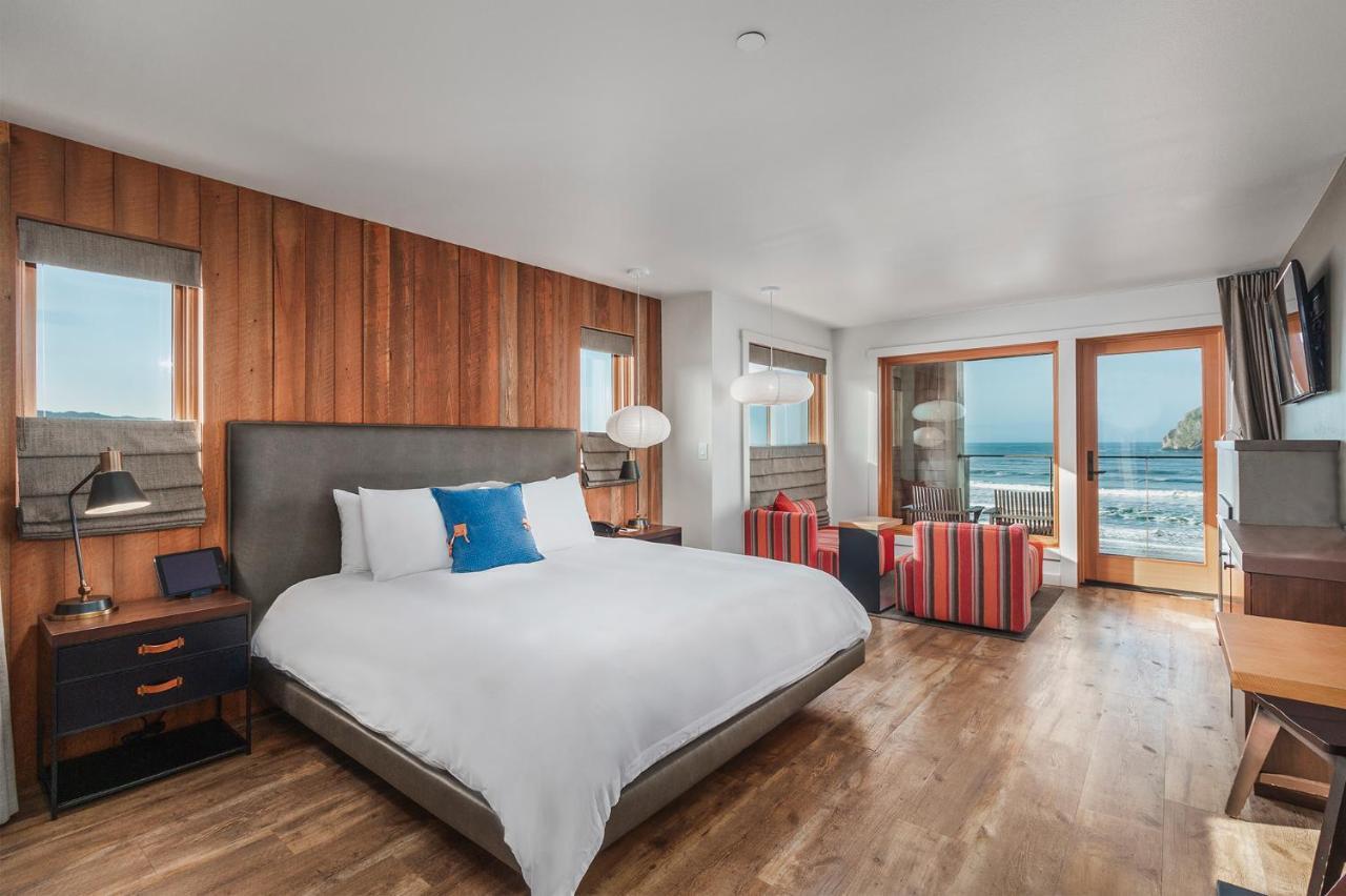 Headlands Coastal Lodge & Spa Pacific City Buitenkant foto