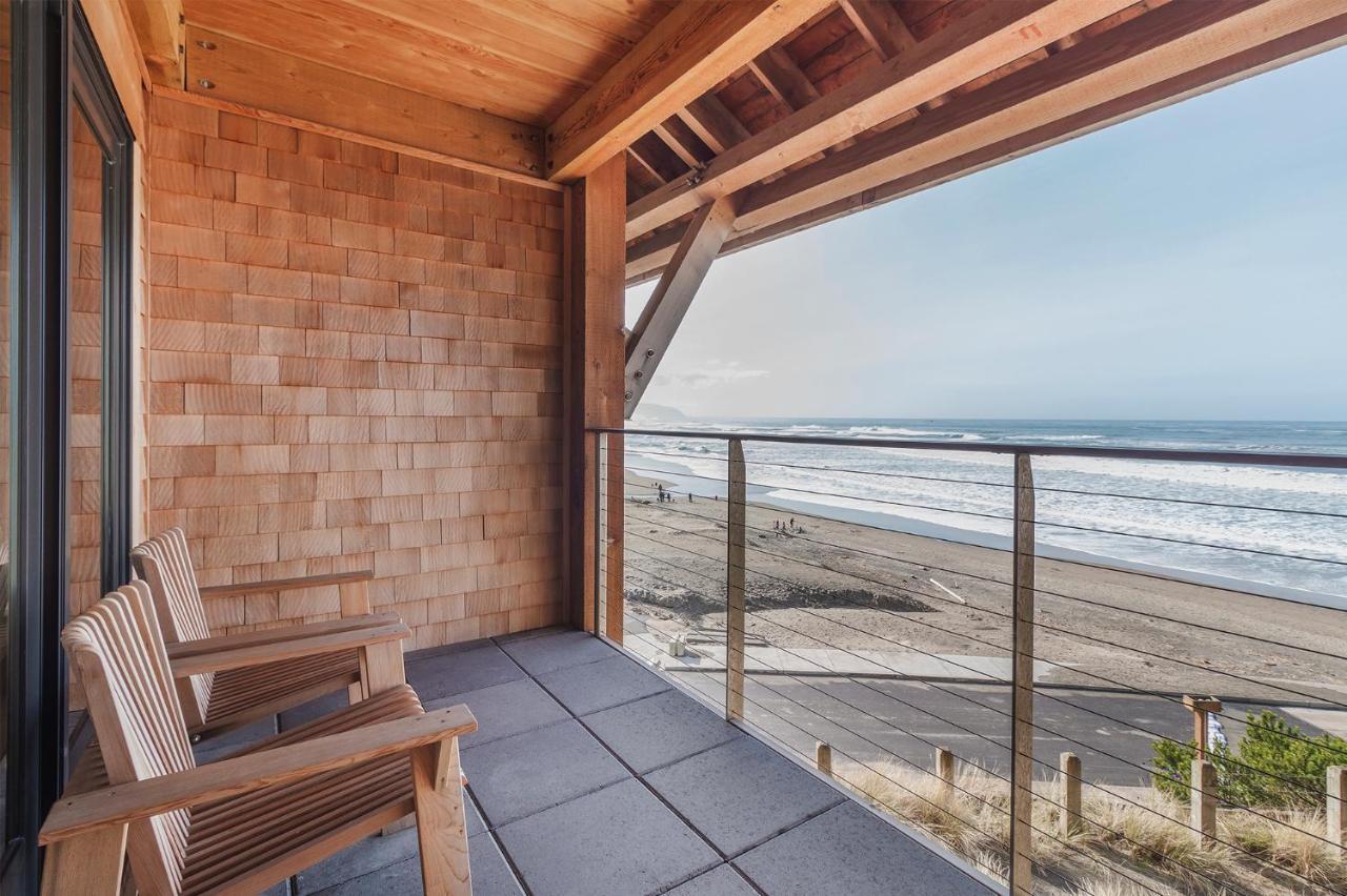 Headlands Coastal Lodge & Spa Pacific City Buitenkant foto