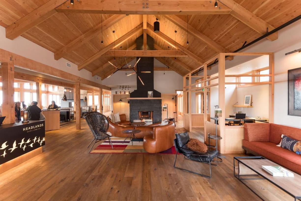 Headlands Coastal Lodge & Spa Pacific City Buitenkant foto